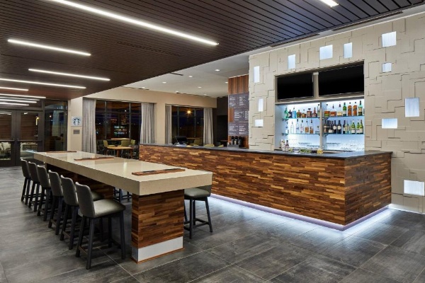 Courtyard by Marriott Baltimore Downtown/McHenry Row image 26