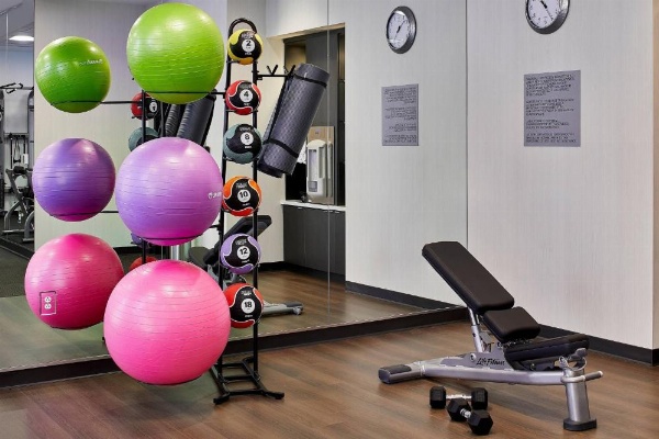 Courtyard by Marriott Baltimore Downtown/McHenry Row image 29